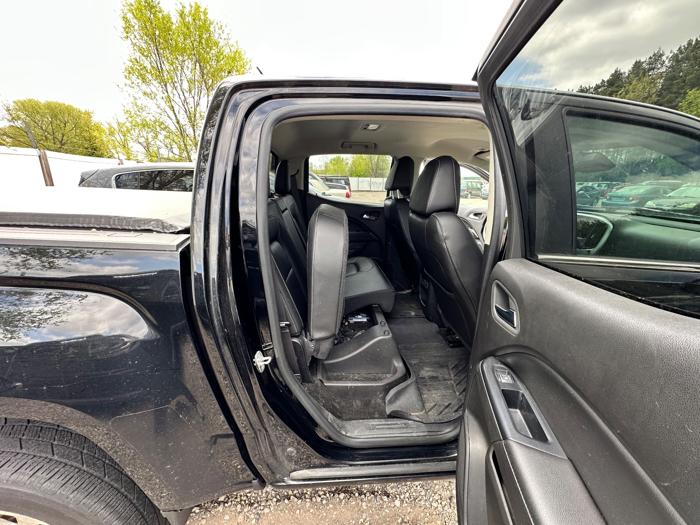 2017 gmc canyon slt-crew-cab-4wd-short-box with 186912 miles for sale near elk-river, minnesota 7faf8c64fa9b46da93babce097495169.jpeg