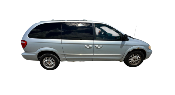 2002 chrysler town-&-country limited with 142848 miles for sale near elk-river, minnesota 7fb476c9decf466baa8578954dacfead.png
