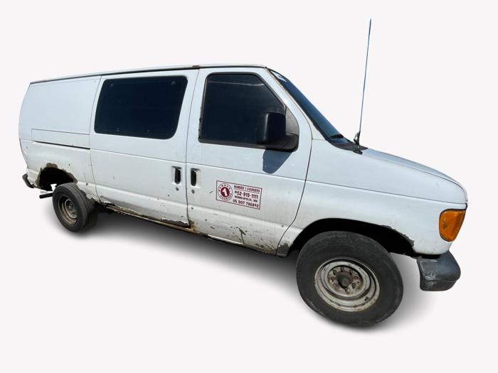 2006 ford e-250 with 396782 miles for sale near elk-river, minnesota 7fb8b4c3bb9746b2a943b06098ba816b.jpg