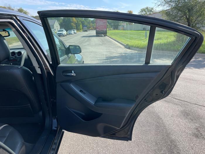 2009 nissan altima 2.5 with 145149 miles for sale near elk-river, minnesota 7fc1b4dc2dd049f3852279735f25b44f.jpeg