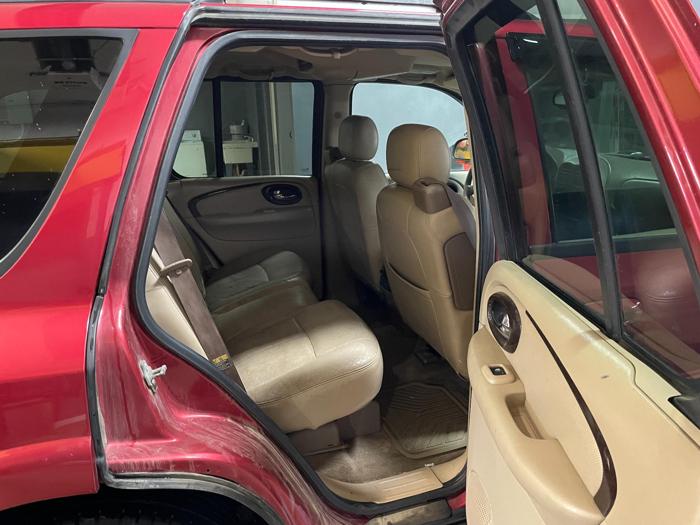 2004 Buick Rainier
