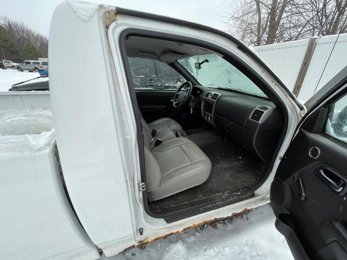 2009 chevrolet colorado work-truck-2wd with 152452 miles for sale near elk-river, minnesota 7ff5f354265b4a428edbb5fced421962.jpeg