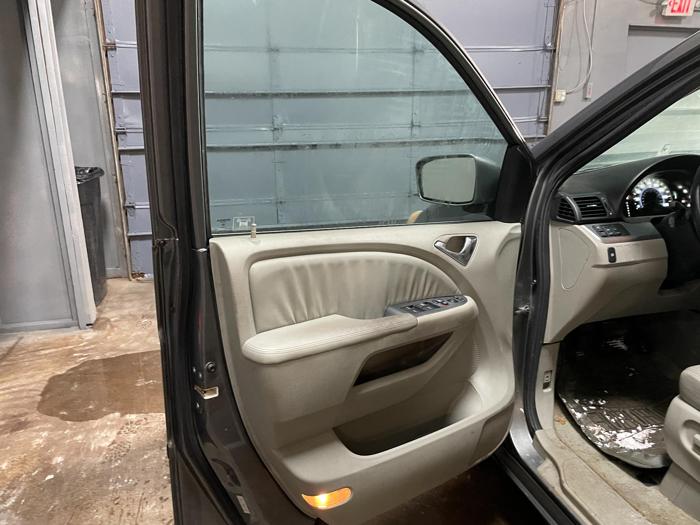 2008 honda odyssey ex-l-with-res with 169576 miles for sale near elk-river, minnesota 7ffec6f29d1f417e9c79ca14214590d0.jpg