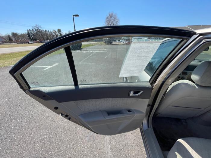 2001 hyundai sonata gl with 173208 miles for sale near columbus, minnesota 8041107a82824bbfb29636031d0904b0.jpeg