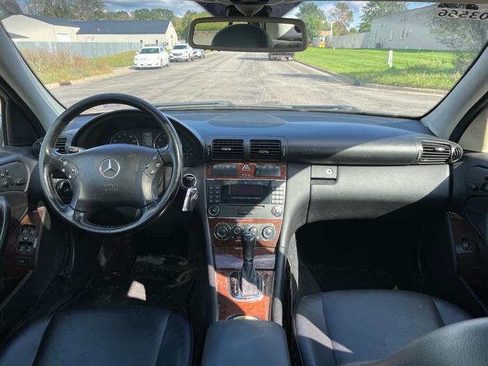 2006 mercedes-benz c-class c350-luxury-sedan with 126290 miles for sale near elk-river, minnesota 80711688e8d948308ec07f0b05a36d31.jpeg