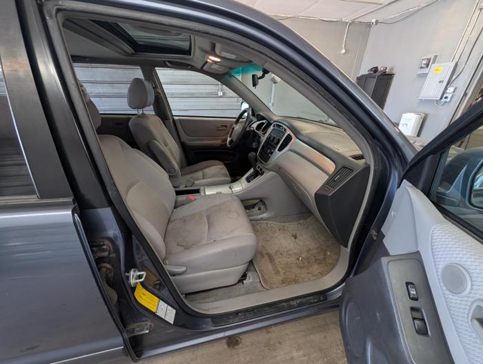 2007 toyota highlander limited-v6-4wd with 179422 miles for sale near elk-river, minnesota 8078dddb89094d3683ab7014eacaafec.jpg