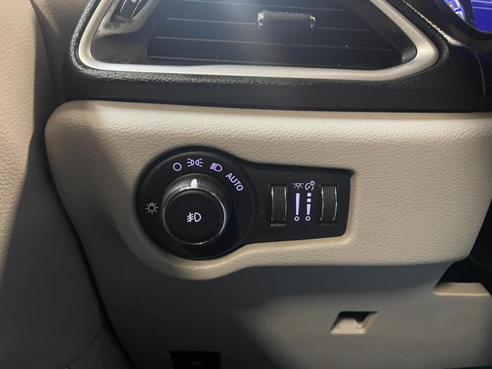 2017 chrysler pacifica touring-l with 146565 miles for sale near elk-river, minnesota 807dce3d9dc342caacff6454d6b84c57.jpg