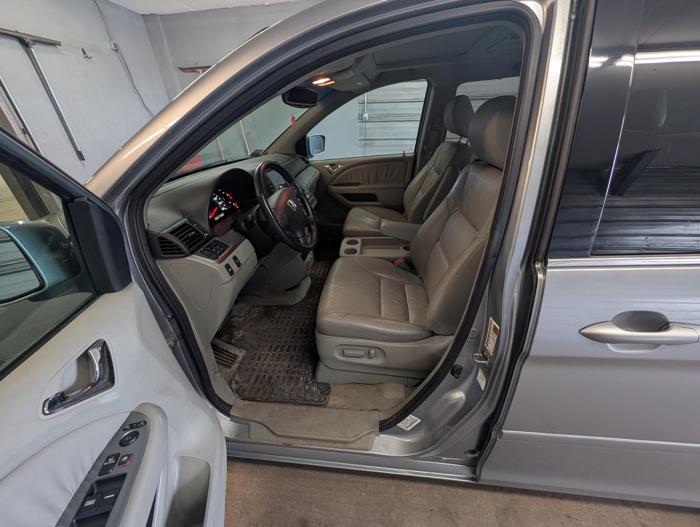 2009 honda odyssey ex-l with 232507 miles for sale near elk-river, minnesota 8088b55db2be4e68b7cdc784ee559101.jpg