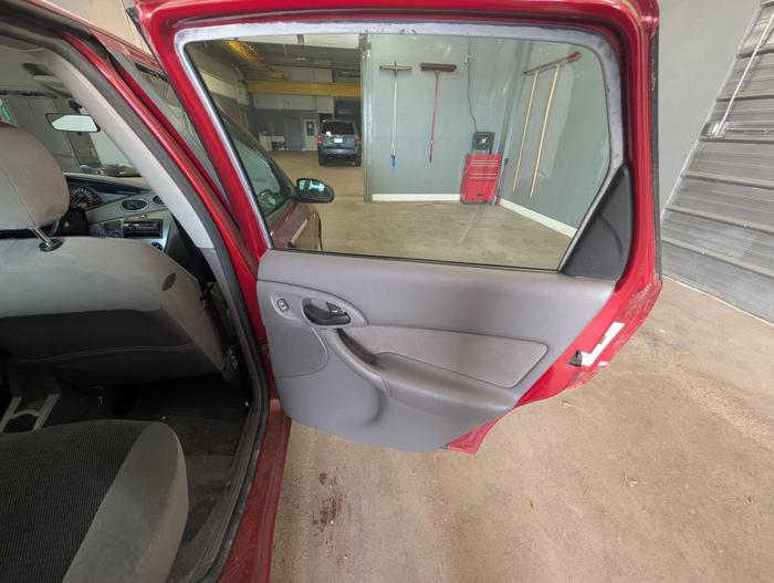 2002 ford focus zx5 with 80328 miles for sale near elk-river, minnesota 809bd11d553a4bc88571e38933598abc.jpg