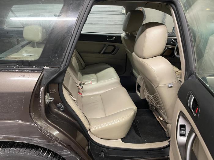 2009 subaru outback obk-2.5i with 217960 miles for sale near elk-river, minnesota 809c55bf18b547e4b35c5df3cca8e8e1.jpg