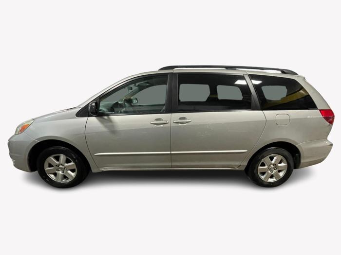 2004 toyota sienna le,ce with 149137 miles for sale near elk-river, minnesota 80ae7c9052e84d96a17528fa0961001d.jpg