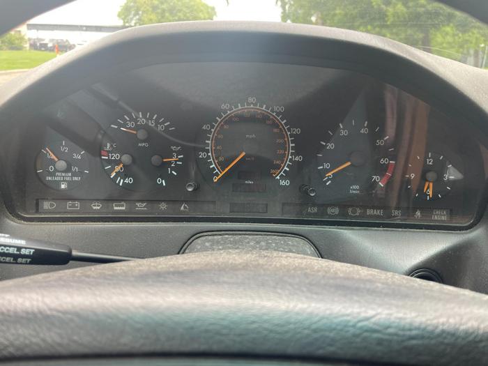 1994 Mercedes-Benz SL-Class