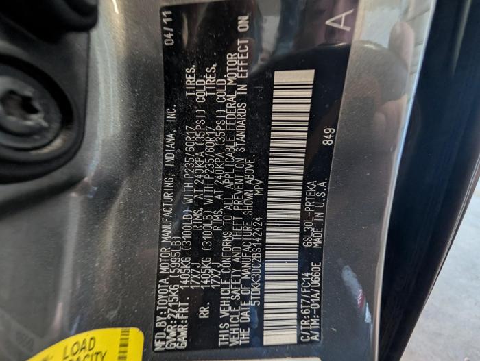 2011 toyota sienna le-8-pass-v6 with 180000 miles for sale near elk-river, minnesota 80ef0d1bcdfa406da512c61708845ec2.jpg