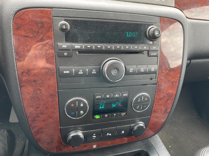 2011 chevrolet suburban lt-1500-4wd with 190440 miles for sale near redwood-falls, minnesota 80fafe7320de40749b01f134a0839da3.jpeg