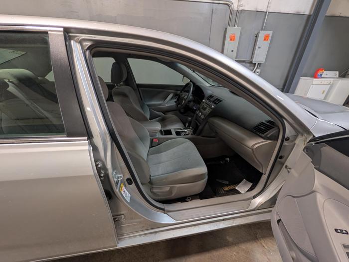 2010 toyota camry le-6-spd-at with 239513 miles for sale near elk-river, minnesota 8100e15b2fd847dfbe9d44d110ff8bde.jpg