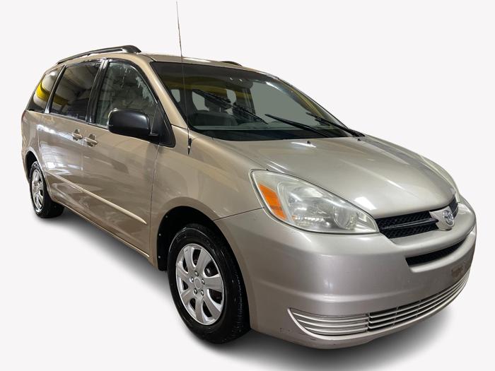 2005 toyota sienna with 243685 miles for sale near elk-river, minnesota 81125b3bec0943ec98ef3ec202978e1d.jpg