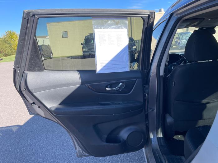 2019 nissan rogue s-2wd with 234495 miles for sale near redwood-falls, minnesota 811aec042c624a2582bad6ac3f044c5e.jpeg