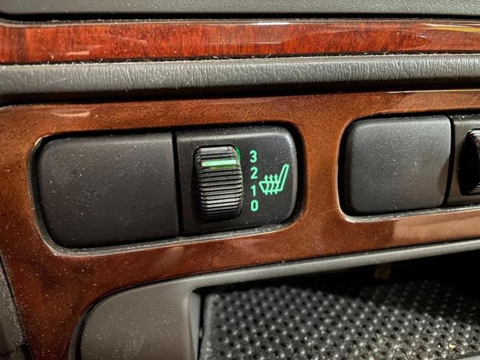1999 Saab 9-5 SportWagon