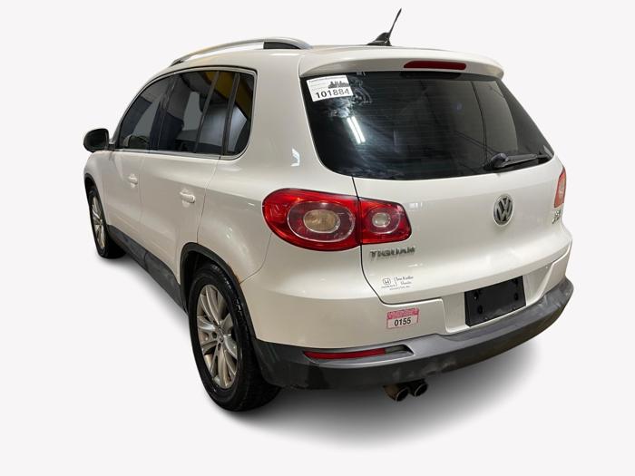 2009 volkswagen tiguan with 204155 miles for sale near elk-river, minnesota 812a743275b5466db9babb7622fc8757.jpg