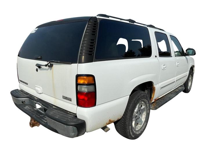 2006 chevrolet suburban 1500-4wd with 216944 miles for sale near elk-river, minnesota 816df0f51b4f43919992494d836580d4.jpg