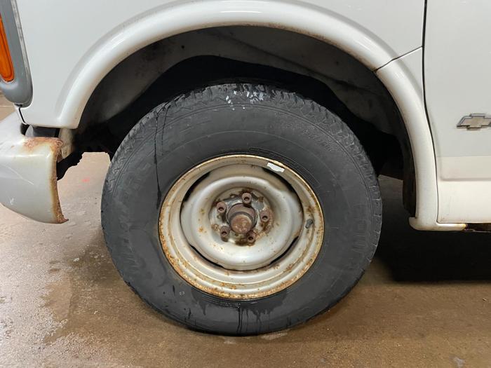 2002 Chevrolet Express