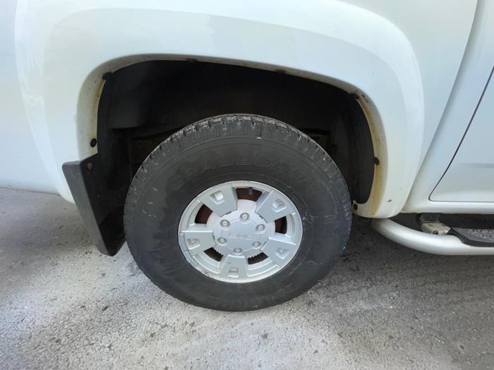 2004 gmc canyon sle with 147411 miles for sale near white-bear-lake, minnesota 81c21bc462db42d9b057104dbde2b671.jpeg