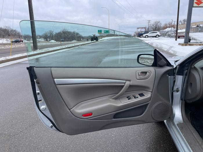 2004 chrysler sebring coupe with 117949 miles for sale near elk-river, minnesota 81cb53ecf3e949c7b8aa349640b479be.jpeg