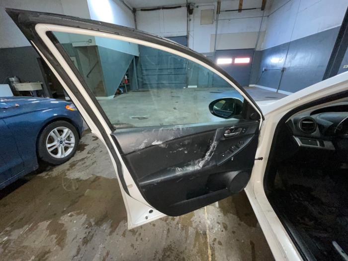 2013 mazda mazda3 i-touring with 147278 miles for sale near elk-river, minnesota 81f11b94ae6e49c6bf501c49cad4ed58.jpeg