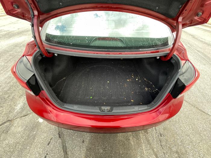 2014 hyundai elantra limited with 110540 miles for sale near elk-river, minnesota 81fe1fb0bc7b4761916754d05f3b779c.jpeg