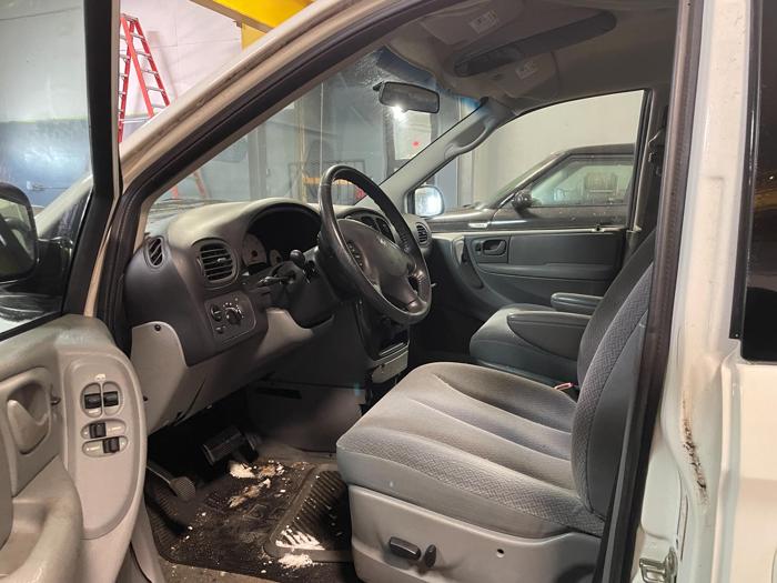2005 dodge caravan-grand-caravan sxt with 189452 miles for sale near elk-river, minnesota 8214c8ce333f43038c115c5f6297ce92.jpg