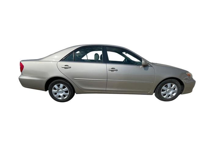 2004 toyota camry standard with 390836 miles for sale near elk-river, minnesota 821c3bfa2eeb4f3d8e3e659b7814b16e.jpg