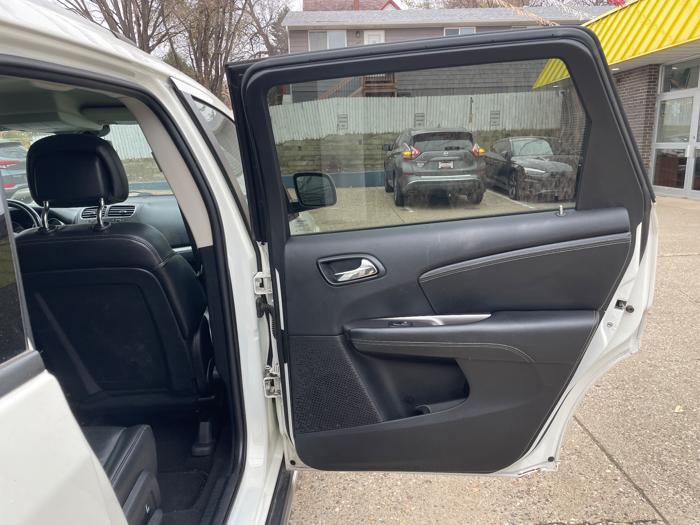 2017 dodge journey crossroad-plus-fwd with 105891 miles for sale near saint-paul, minnesota 8239d8c49ac849ec91e8e9e49025c090.jpeg