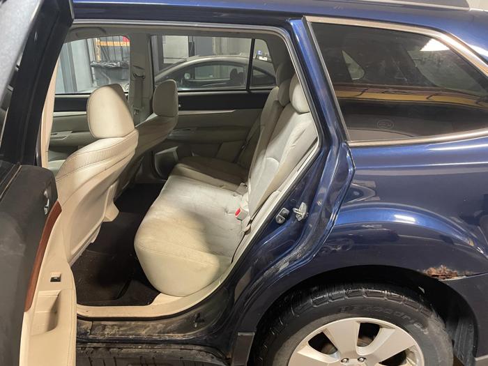 2011 subaru outback 2.5i-premium with 308138 miles for sale near elk-river, minnesota 82798c2e55c84117829dbfac61e11e98.jpg
