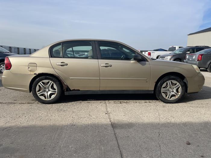 2007 chevrolet malibu-ls sel with 176984 miles for sale near elk-river, minnesota 8283a3a9e40d460a973ee72f0097a2de.jpg
