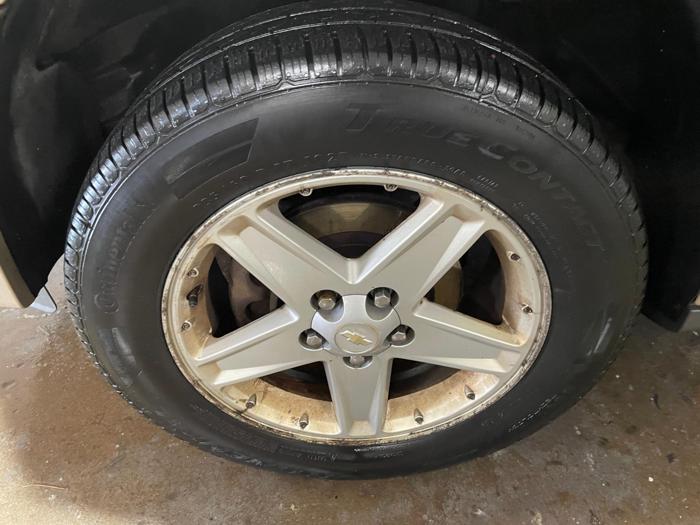 2006 chevrolet equinox lt with 162300 miles for sale near elk-river, minnesota 8284a762108a4d1db80ae72031a99b7a.jpg