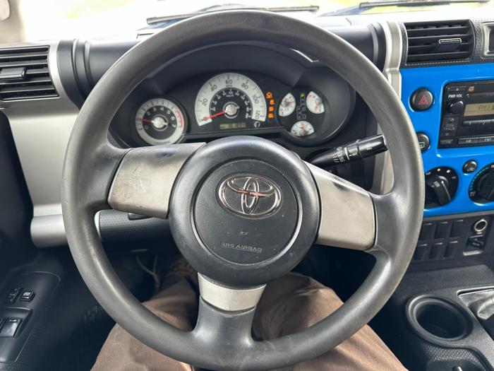 2007 toyota fj-cruiser 4wd-at with 361894 miles for sale near elk-river, minnesota 82afaf3ef95945d68b8c91e64d4fe061.jpg