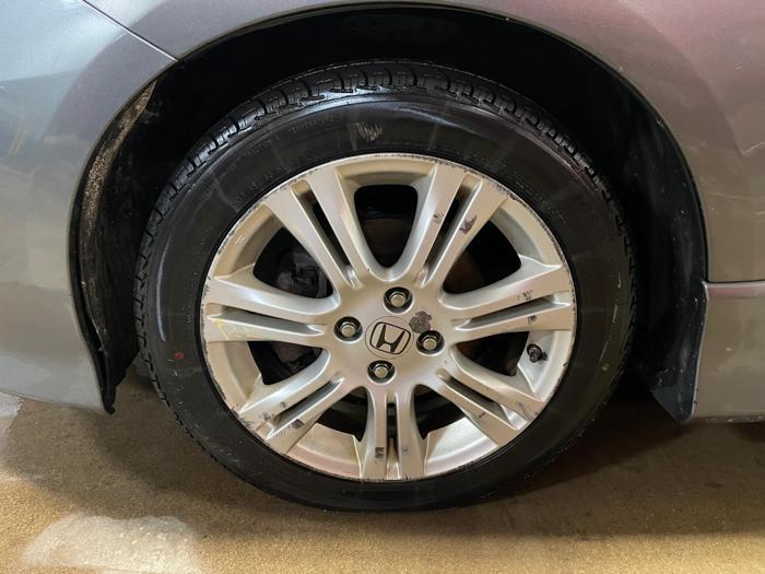 2011 honda fit sport with 332747 miles for sale near elk-river, minnesota 82c26421878c41f086697e530aa493dd.jpg