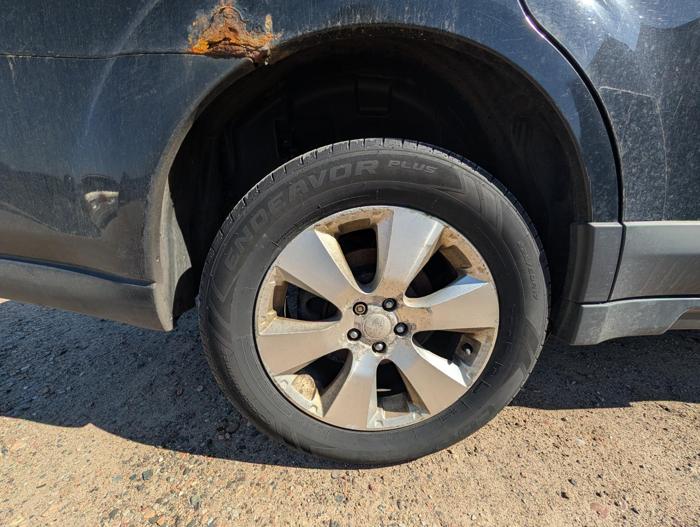 2010 subaru outback 3.6r-limited with 209415 miles for sale near elk-river, minnesota 82e4c413f8e345c19649e05e23401af3.jpg
