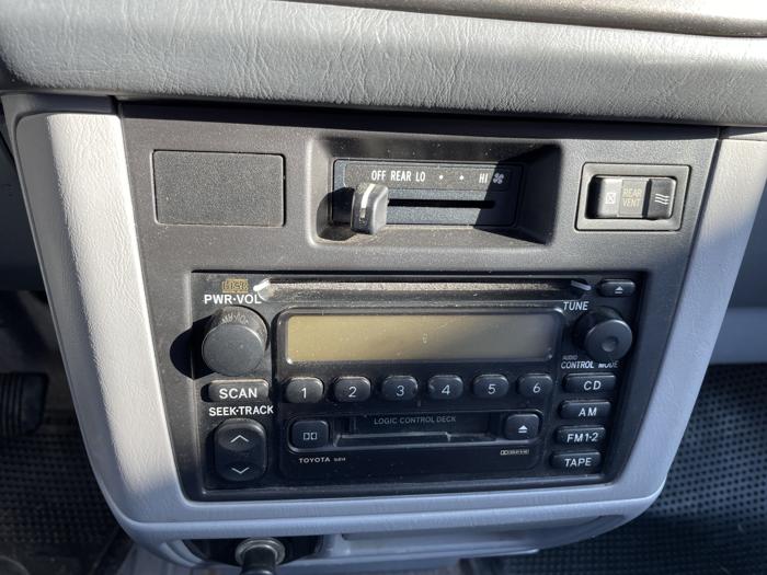 2000 toyota sienna le with 228134 miles for sale near elk-river, minnesota 82e4e846ec284d1b8a176d204ceb3e4e.jpg