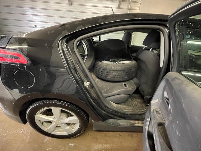 2014 chevrolet volt standard with 102114 miles for sale near elk-river, minnesota 830597f8cd2544e1991360a930c9a354.jpeg