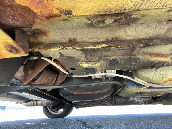 2001 volkswagen new-beetle glx with 161515 miles for sale near elk-river, minnesota 8305a622d96f48b88ff3af5cc7e196a8.jpeg