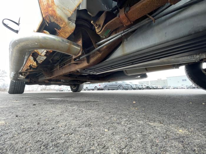 2010 chevrolet silverado-1500 lt1-crew-cab-4wd with 141952 miles for sale near rochester, minnesota 83402daf8f2b4cf3be4eb2e3f8638992.jpeg