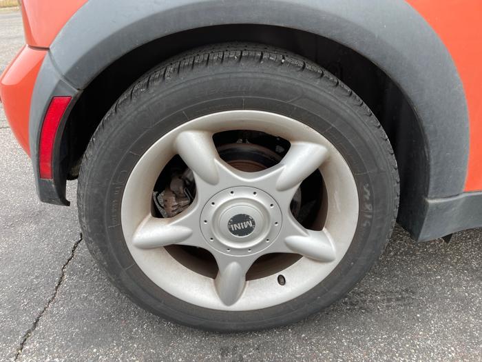 2005 mini cooper convertible with 113933 miles for sale near elk-river, minnesota 8349628c340547149ce584650ae34d2c.jpeg