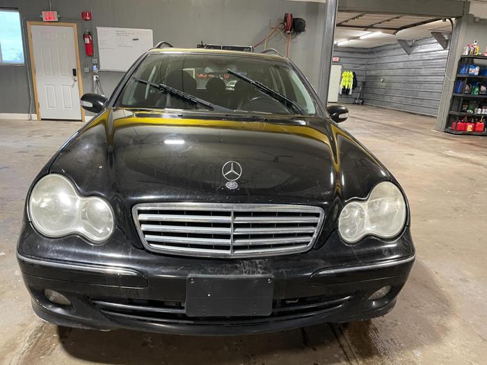 2005 mercedes-benz c-class 4-matic with 126438 miles for sale near elk-river, minnesota 834aab0df3a14f06bf55ac6292ea93d2.jpg