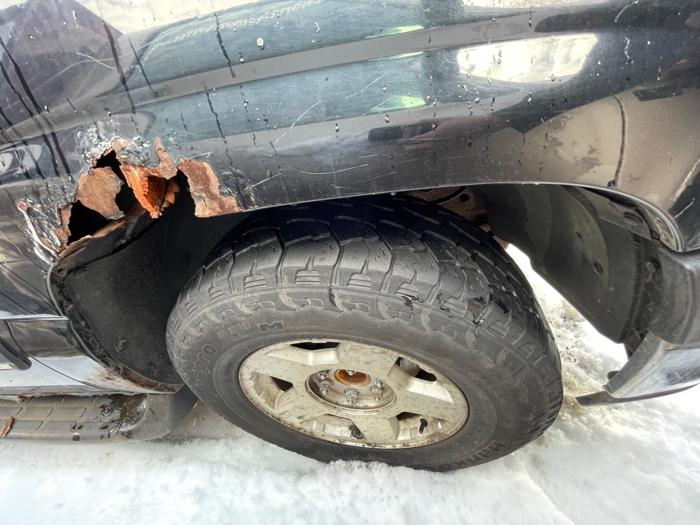 2001 chevrolet tahoe 2wd with 283729 miles for sale near elk-river, minnesota 83ab80a9338e4817abe49324bf67f4e3.jpeg