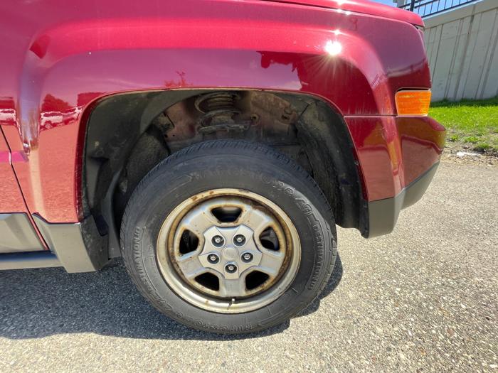 2016 jeep patriot sport-4wd with 154631 miles for sale near burnsville, minnesota 83d65c08e03c44b79a93b2d706215649.jpeg