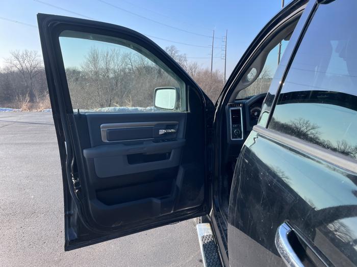 2013 ram 1500 slt-quad-cab-4wd with 265972 miles for sale near clearwater, minnesota 83df5cde4379425a819f2ce9a38bf65a.jpeg