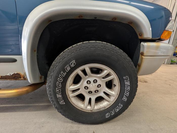 2004 dodge dakota slt-quad-cab-4wd with 188045 miles for sale near elk-river, minnesota 83ea10ab23d841b49cb390ec5eb857c0.jpg