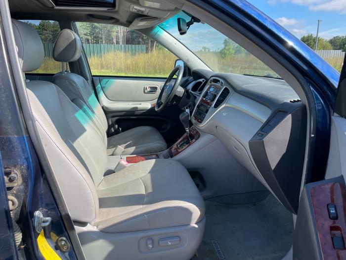 2007 toyota highlander limited-v6-4wd with 230304 miles for sale near elk-river, minnesota 8417c64fd27b4970a60f7c6674697899.jpeg