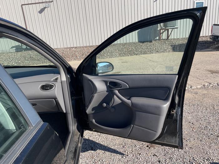 2000 ford focus lx with 128037 miles for sale near elk-river, minnesota 8418ee0518f04d0db8da5749f1d005e9.jpeg